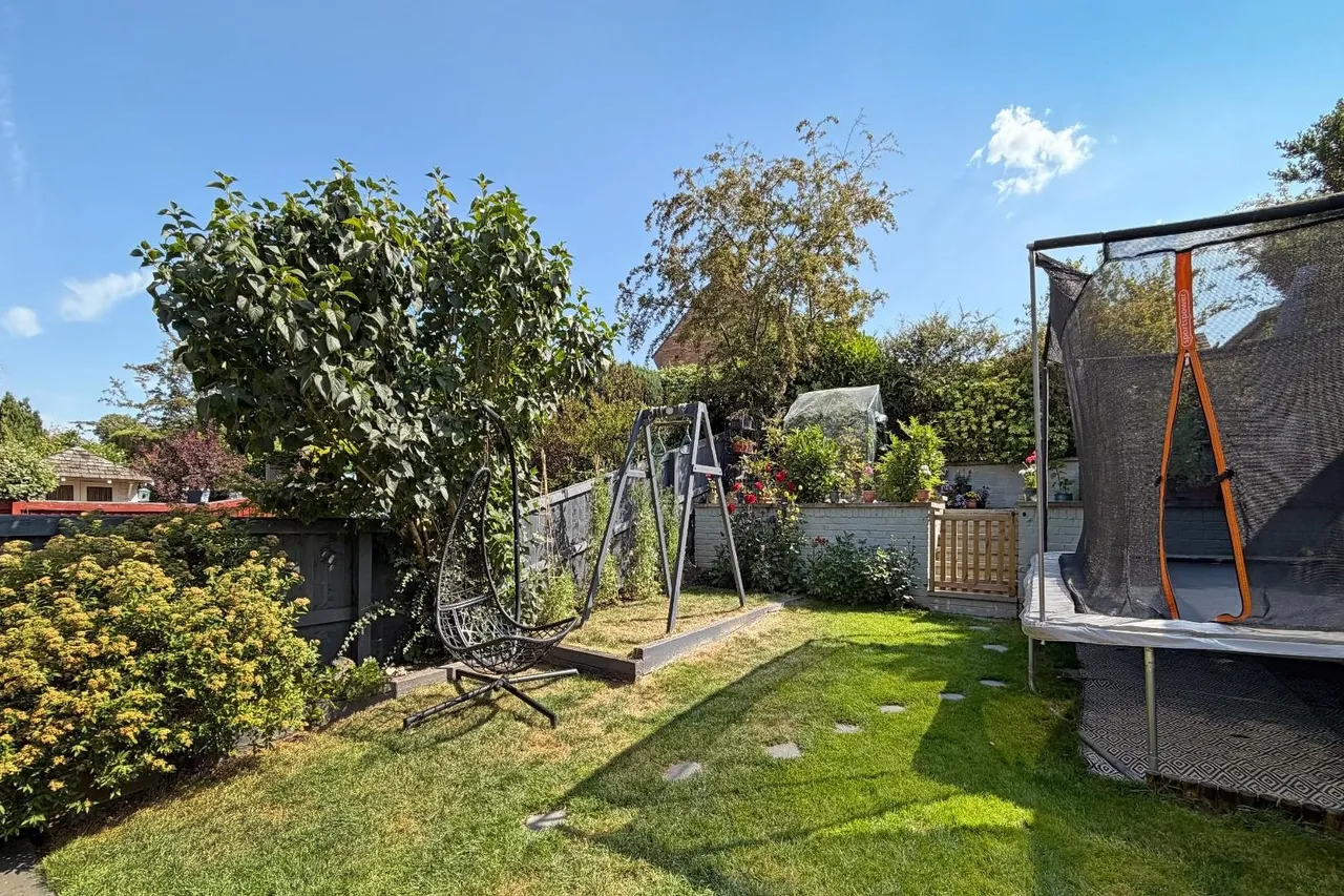 Ashwood Bowdon, Altrincham WA14 3DN, photo 37