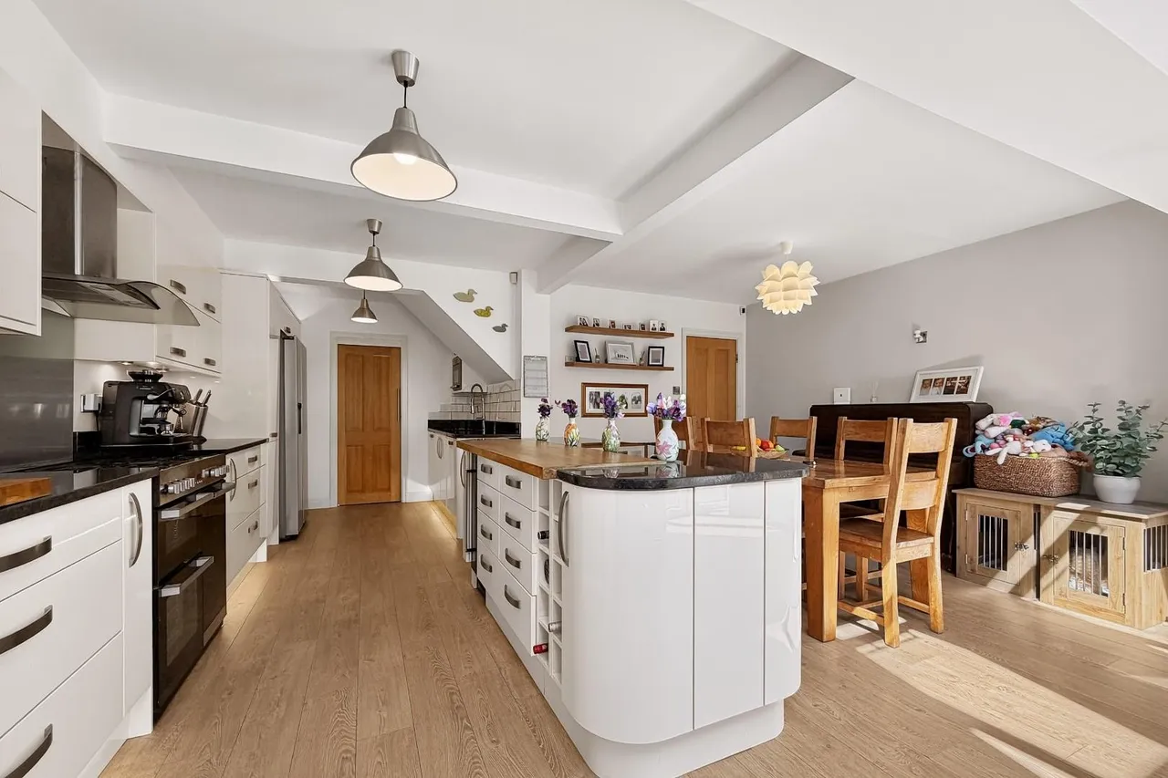 Ashwood Bowdon, Altrincham WA14 3DN, photo 7
