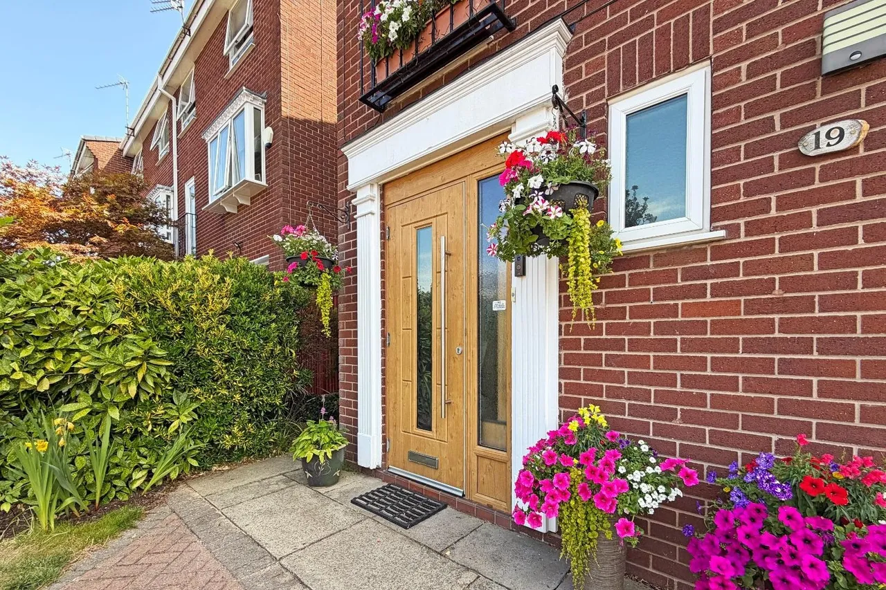 Ashwood Bowdon, Altrincham WA14 3DN, photo 41
