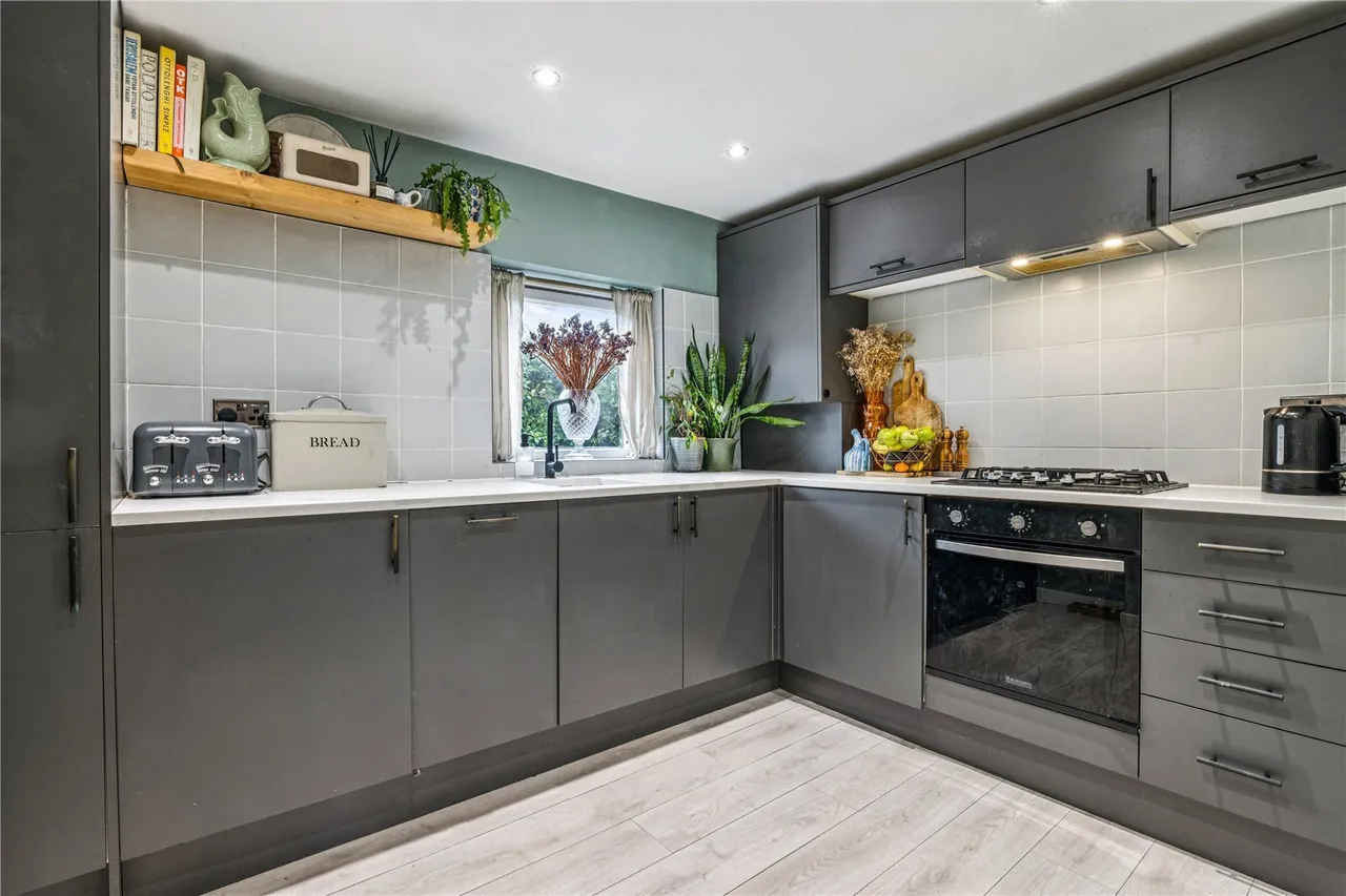 Harbut Road, London, SW11, photo 2