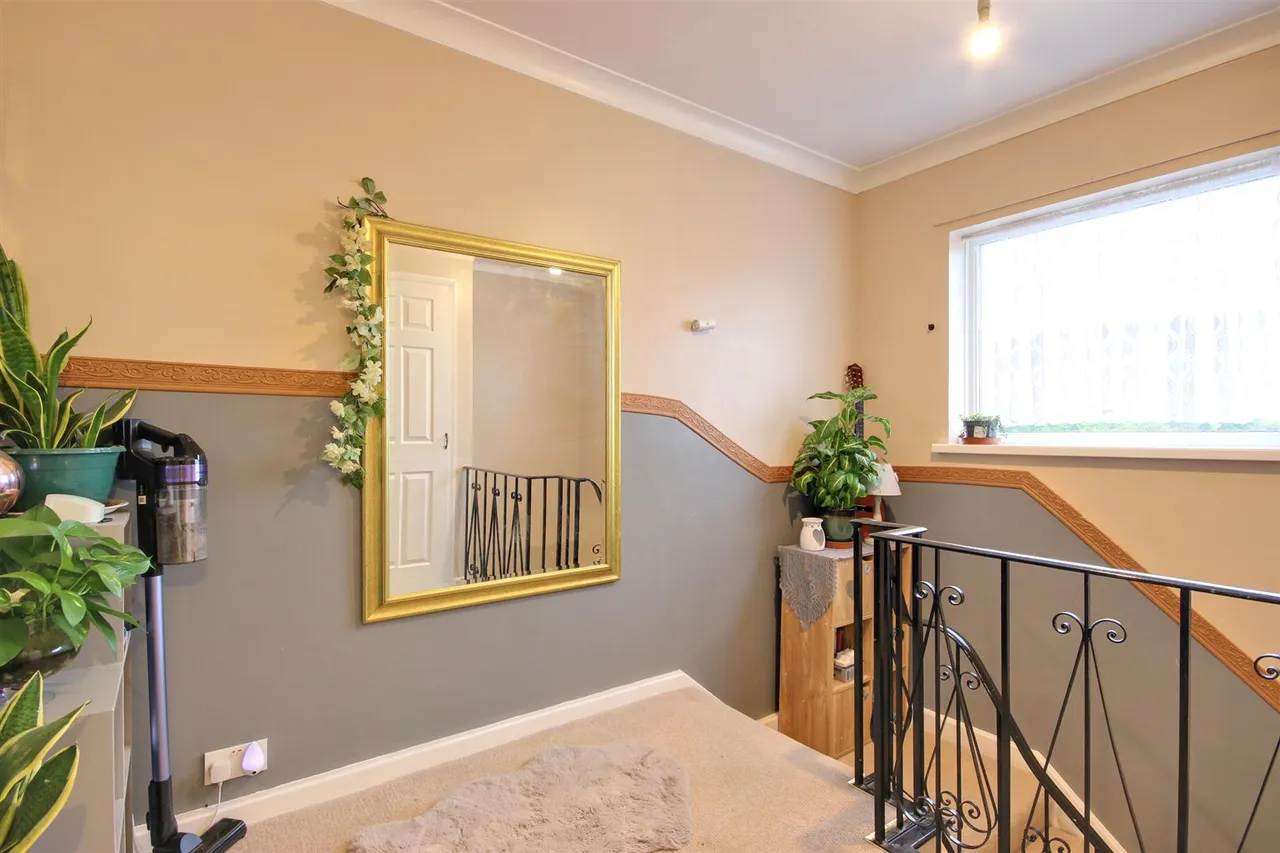 South Ella Way, Kirk Ella, Hull, photo 13