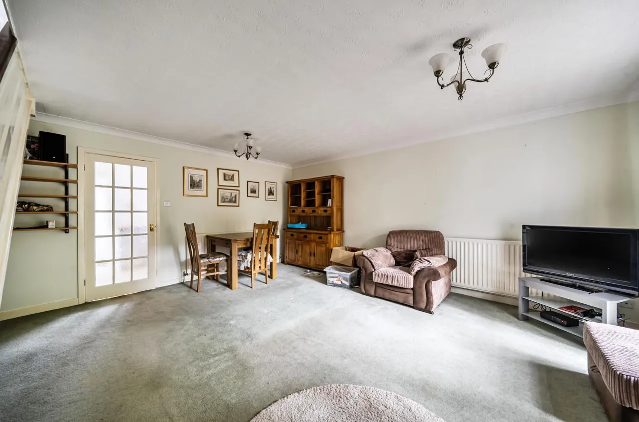Longlands Way, Camberley, photo 5