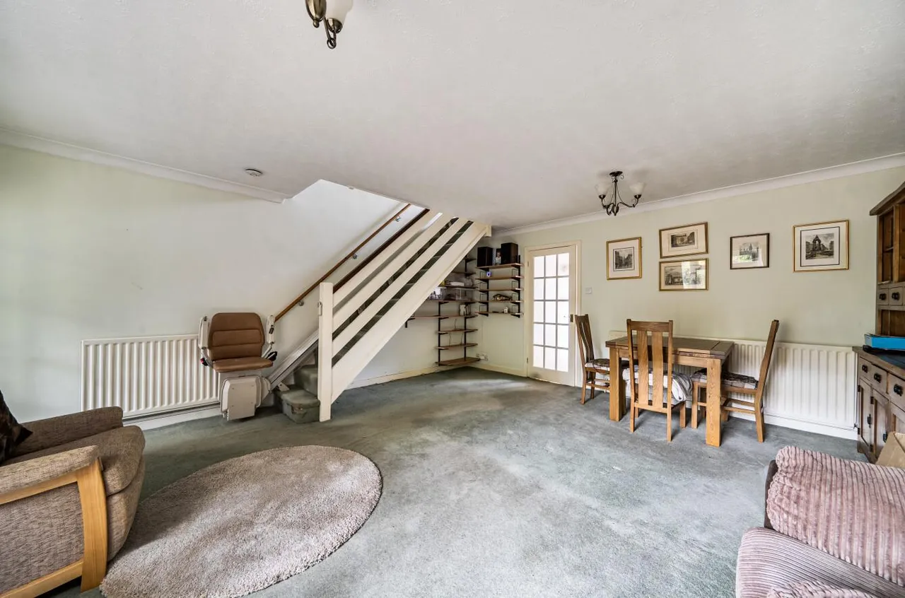 Longlands Way, Camberley, photo 4
