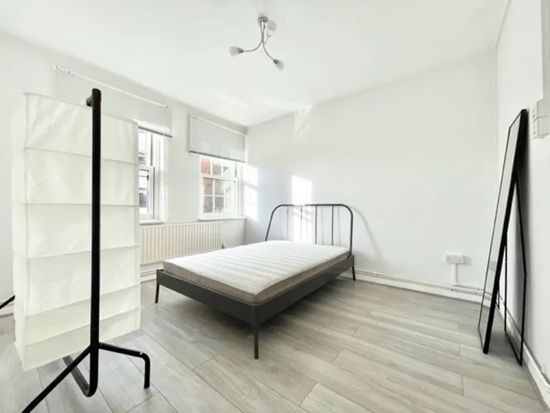 Doddington Grove, London SE17 3TB, photo 4