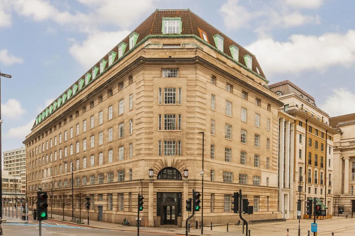 1 bed flat to rent, Belvedere Road, Waterloo