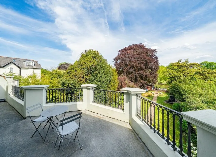 Strawberry Vale, Strawberry Hill, TW1, photo 21