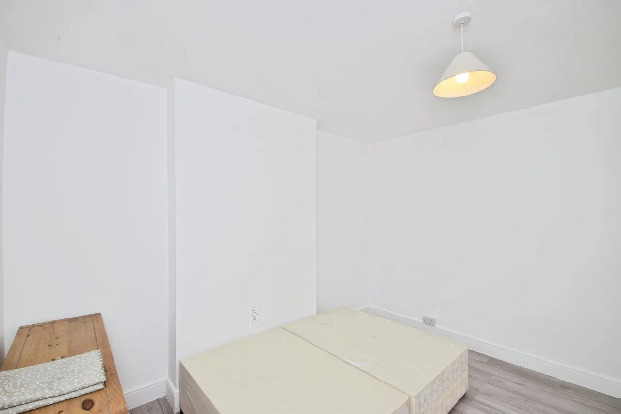 Carmarthen Road, Swansea, SA5, photo 10