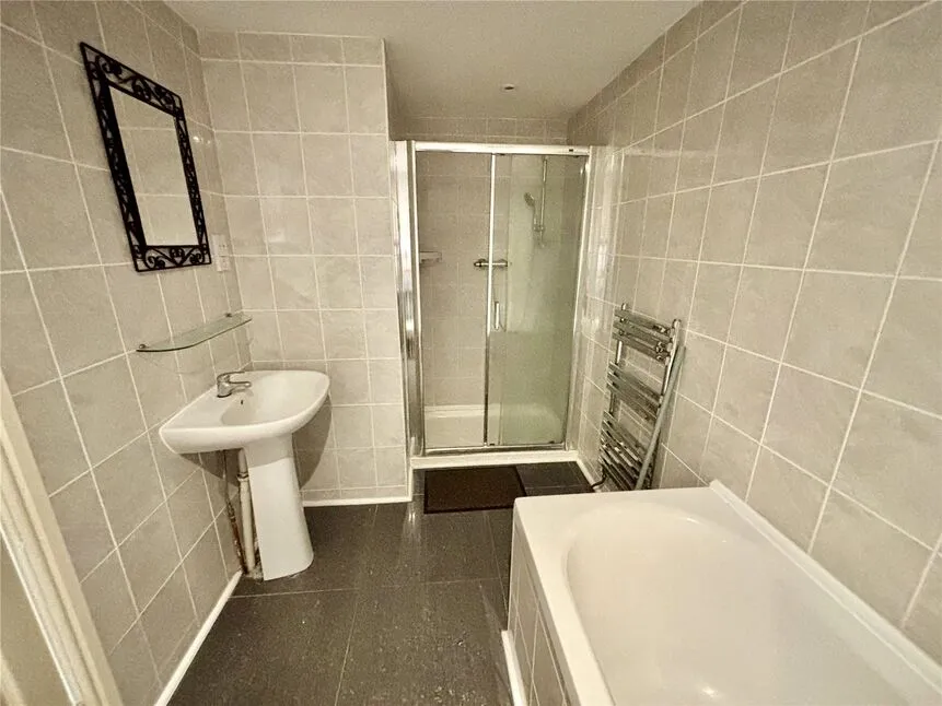 Cambridge Road, Walmer, CT14, photo 5