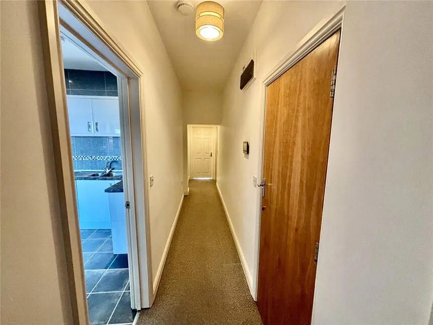 Cambridge Road, Walmer, CT14, photo 12