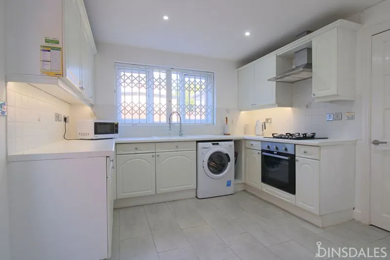 Bootham Park Daisy Hill, Bradford, BD9, photo 2