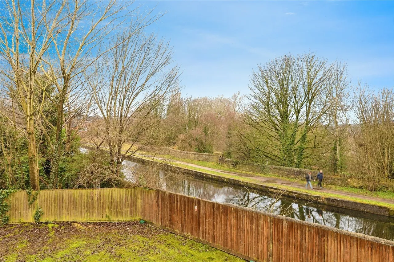 Bolton Road, Ewood, Blackburn, Lancashire, BB2, photo 2