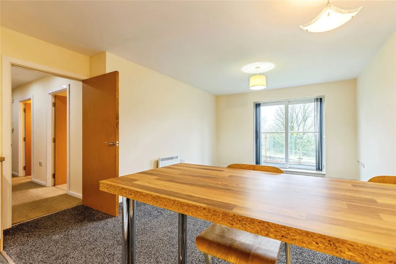 Bolton Road, Ewood, Blackburn, Lancashire, BB2, photo 6