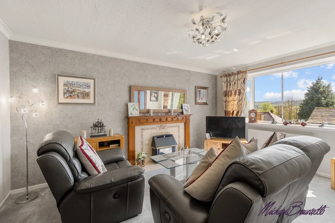 Wold Close, Thornton, Bradford, BD13 3HT, photo 2