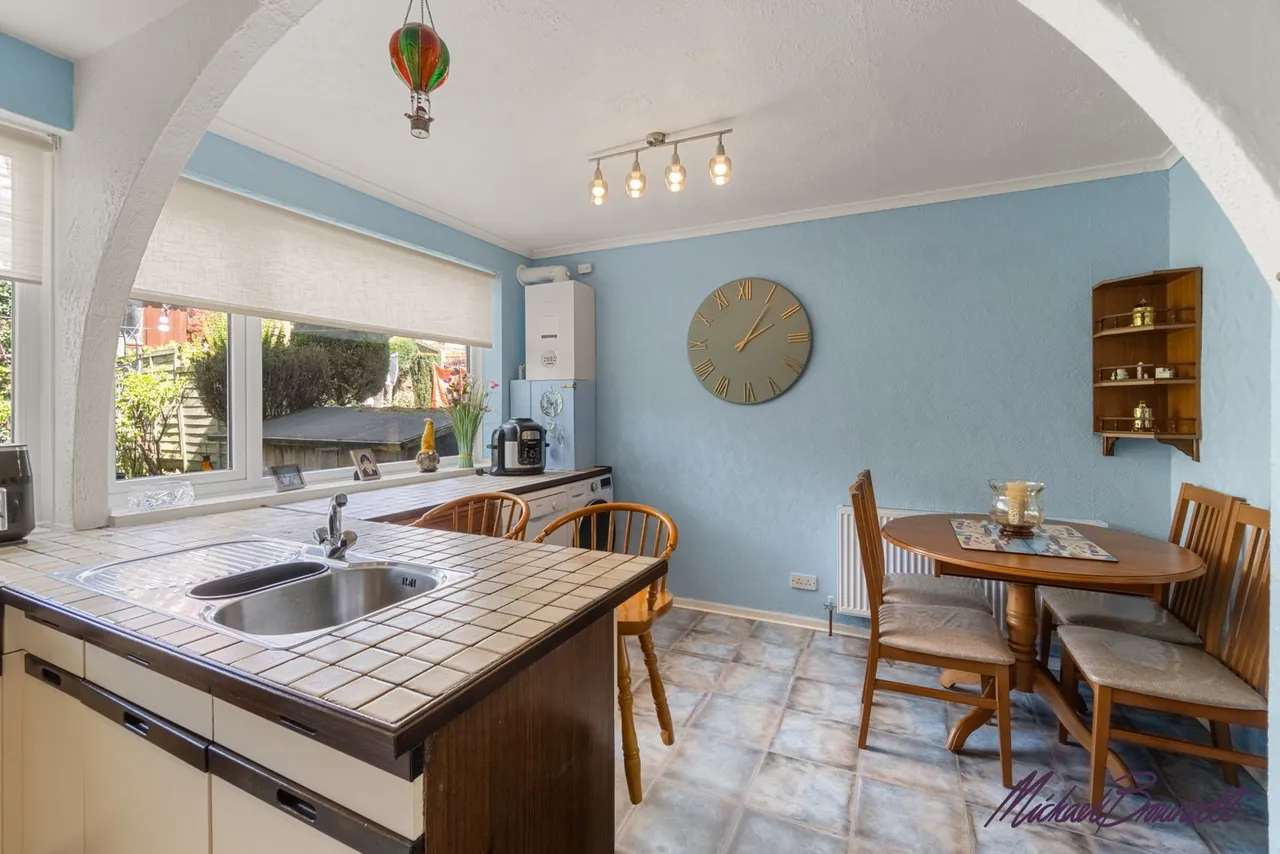 Wold Close, Thornton, Bradford, BD13 3HT, photo 6