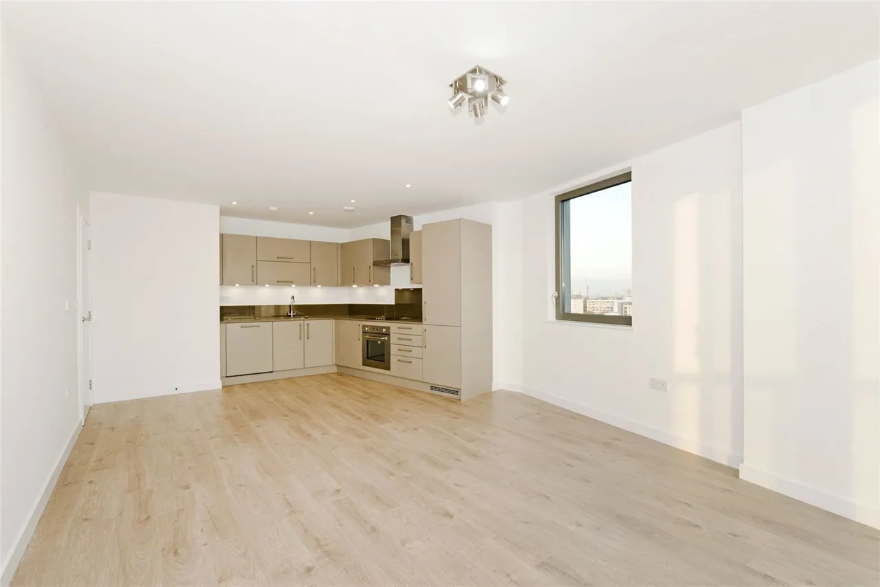 The Highway, Wapping, E1W, photo 3