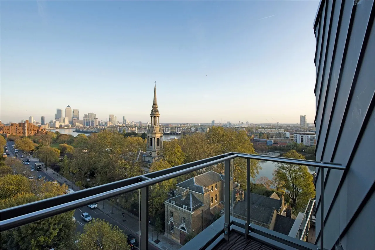 The Highway, Wapping, E1W, photo 9