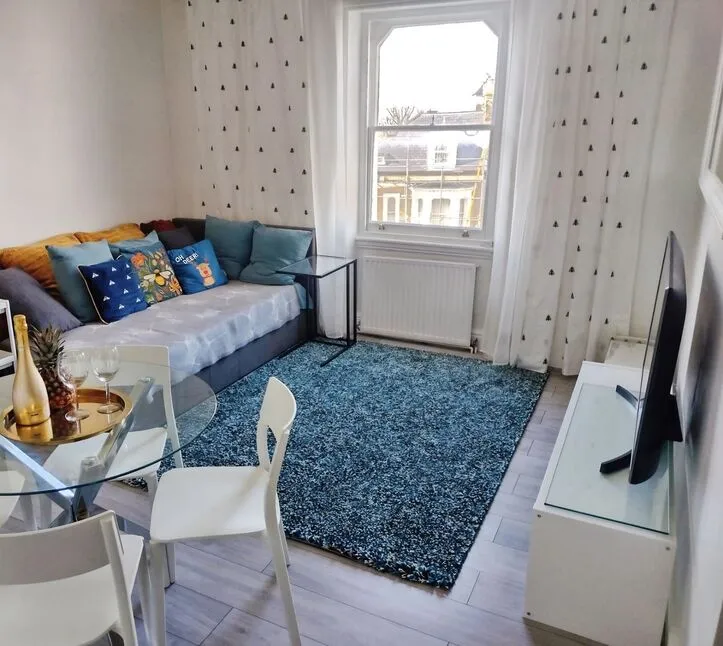 St. Philip's Road, Surbiton, KT6, photo 2