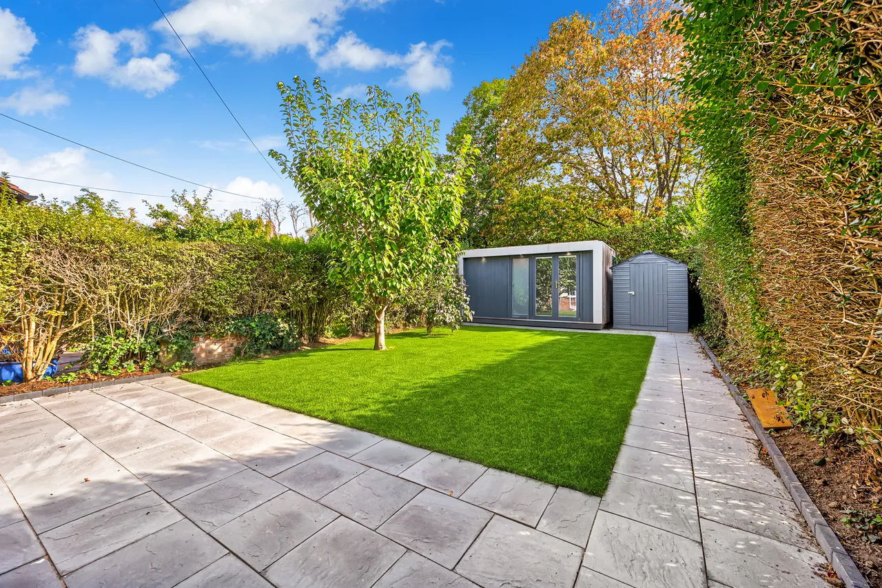 Holyoake Walk, Ealing, W5, photo 6
