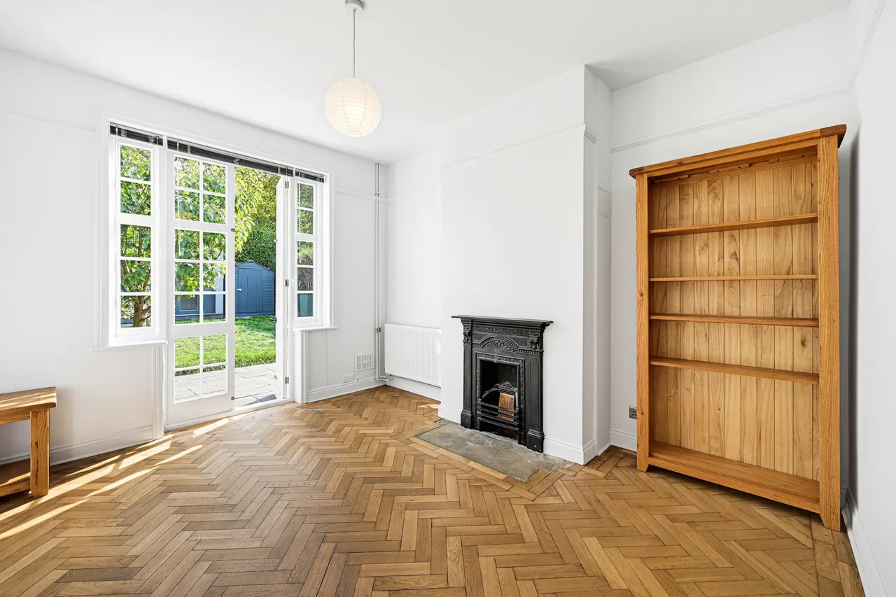 Holyoake Walk, Ealing, W5, photo 4