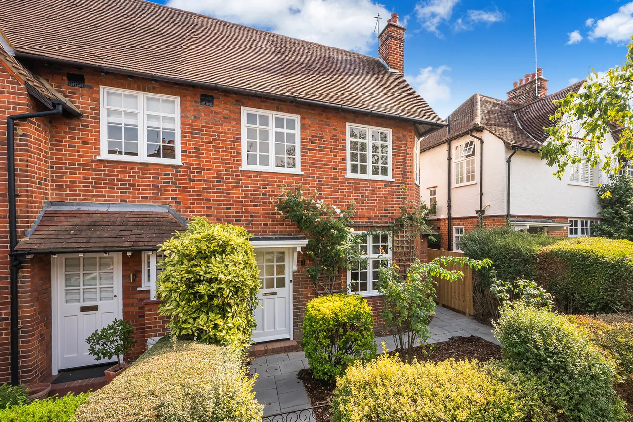 Holyoake Walk, Ealing, W5, photo 9