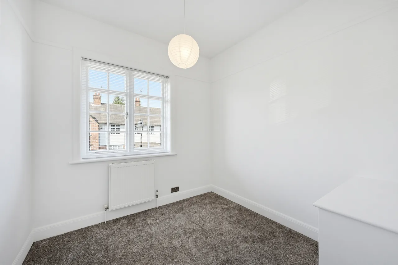 Holyoake Walk, Ealing, W5, photo 16