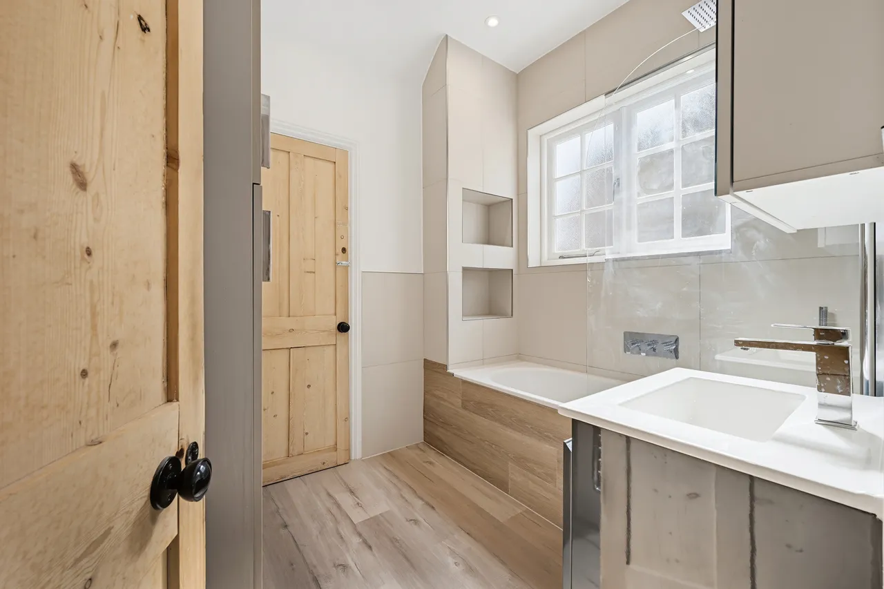 Holyoake Walk, Ealing, W5, photo 7
