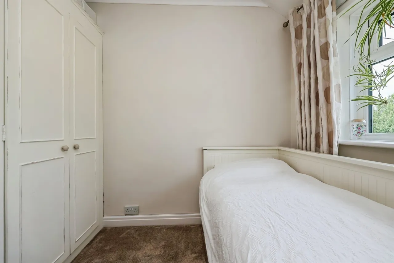 Spring Street, Hucknall, NG15, photo 15