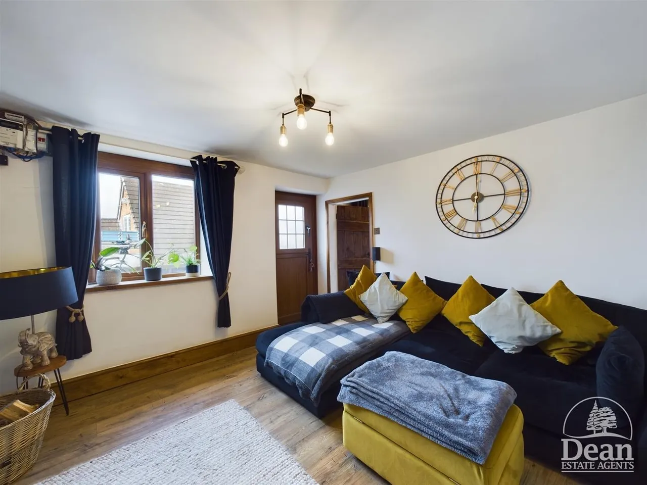 Meendhurst Road, Cinderford, photo 13