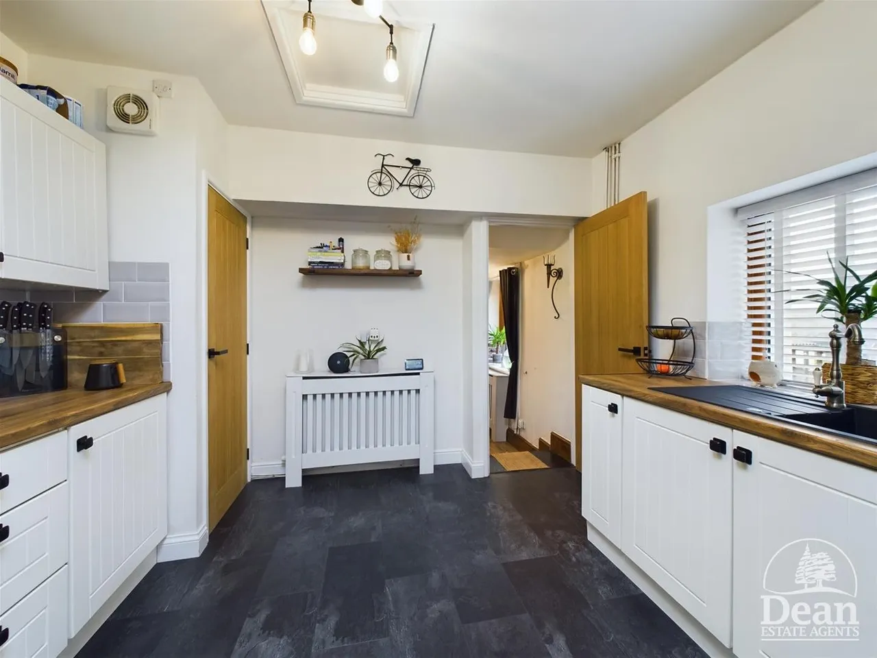Meendhurst Road, Cinderford, photo 3