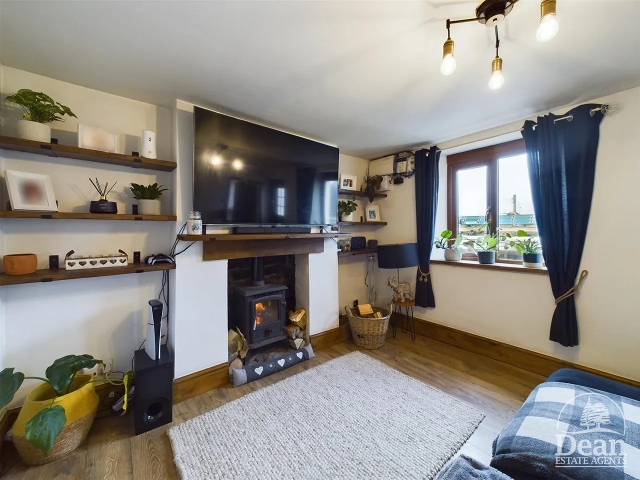 Meendhurst Road, Cinderford, photo 9