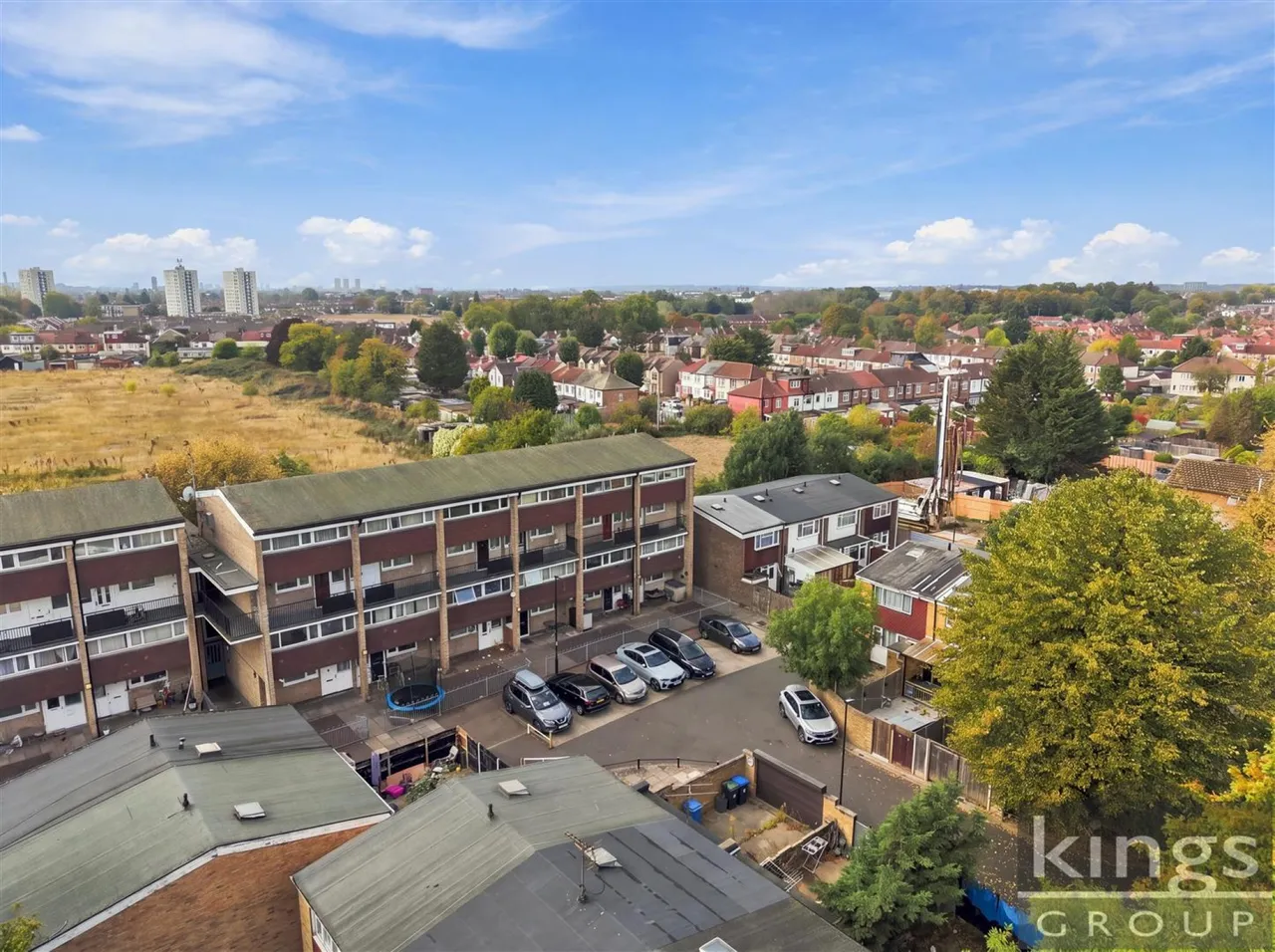 Bowood Road, Enfield, photo 15