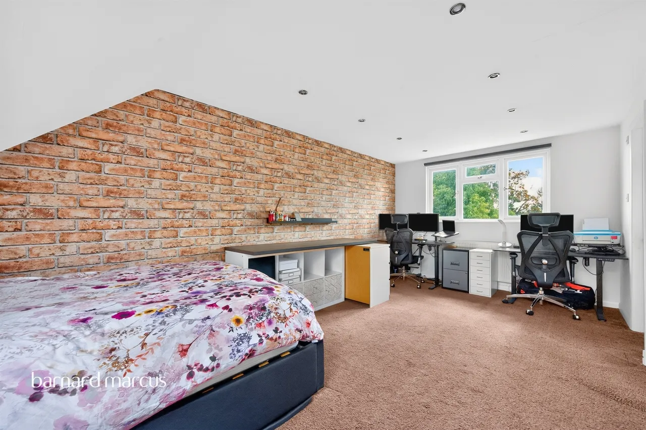 Church Hill Road, Cheam, SM3, photo 16