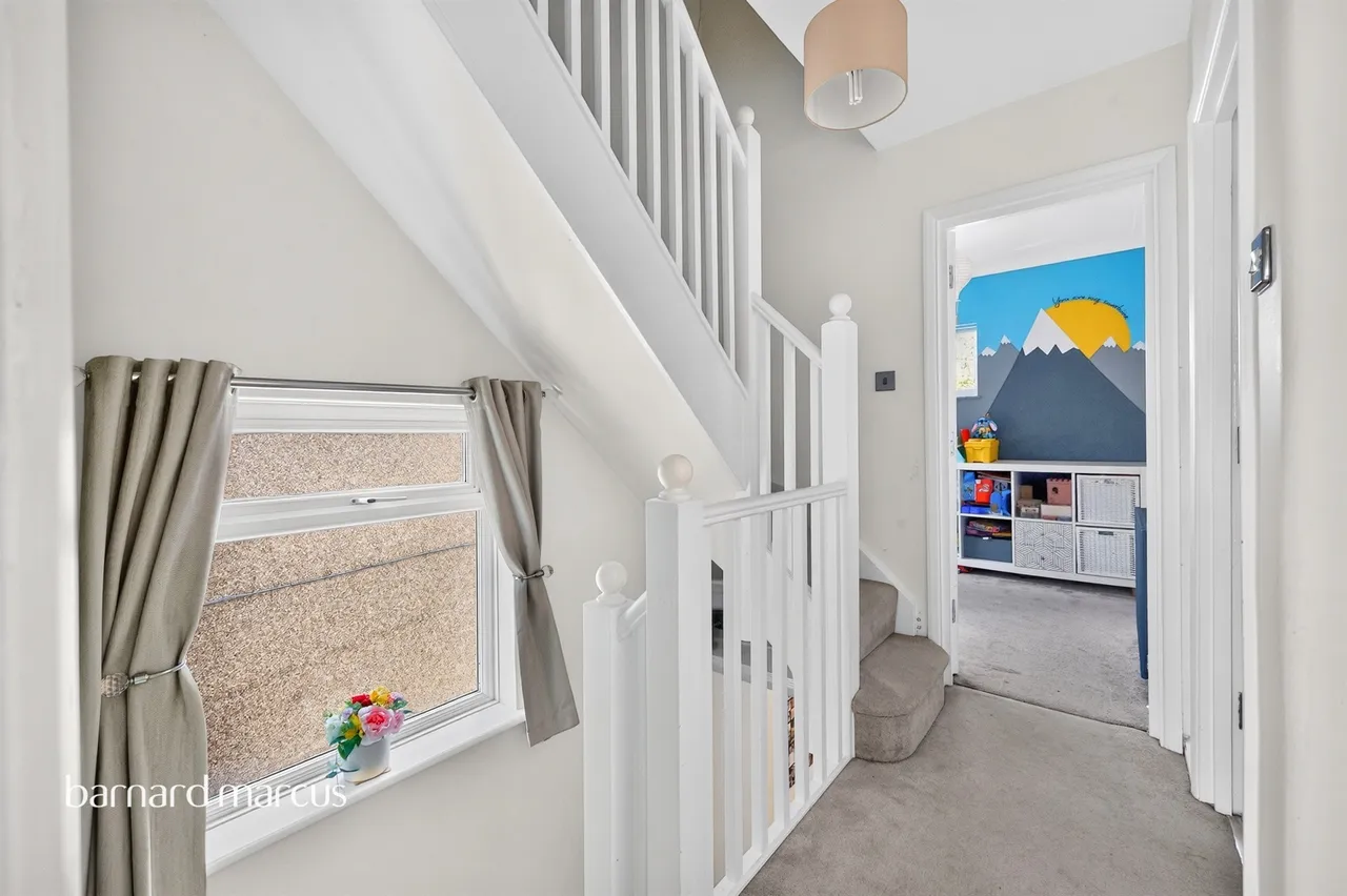 Church Hill Road, Cheam, SM3, photo 17