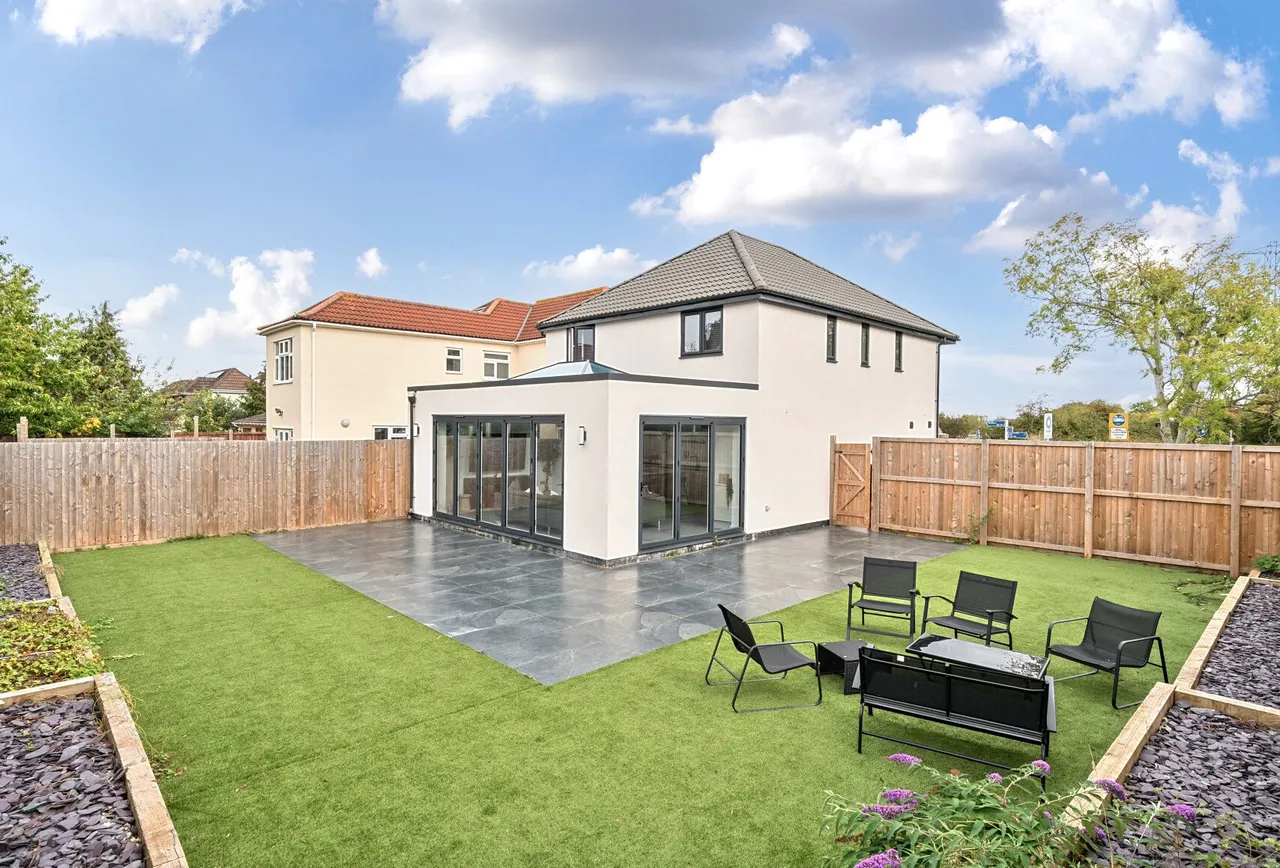 Filton Lane, Gloucestershire, Stoke Gifford, BS34 8QN, photo 22