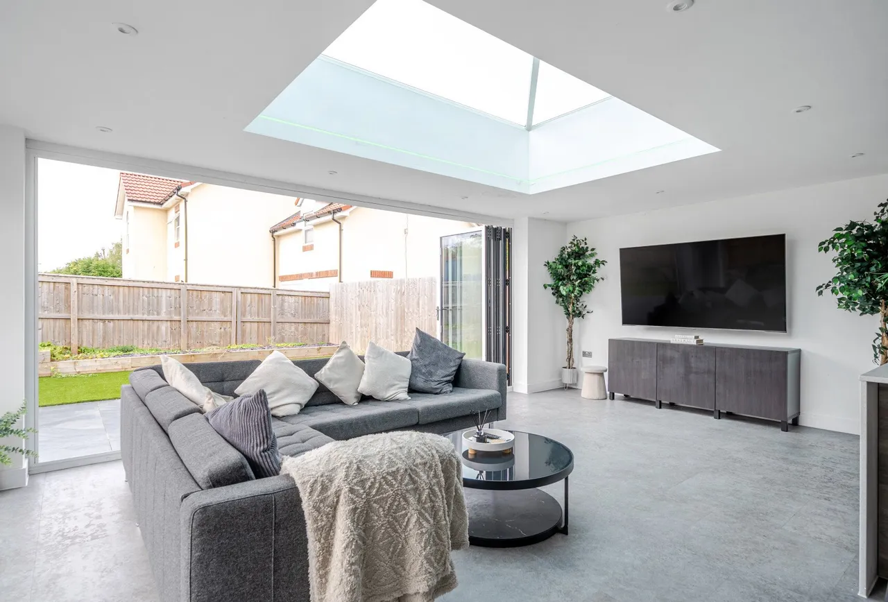 Filton Lane, Gloucestershire, Stoke Gifford, BS34 8QN, photo 8