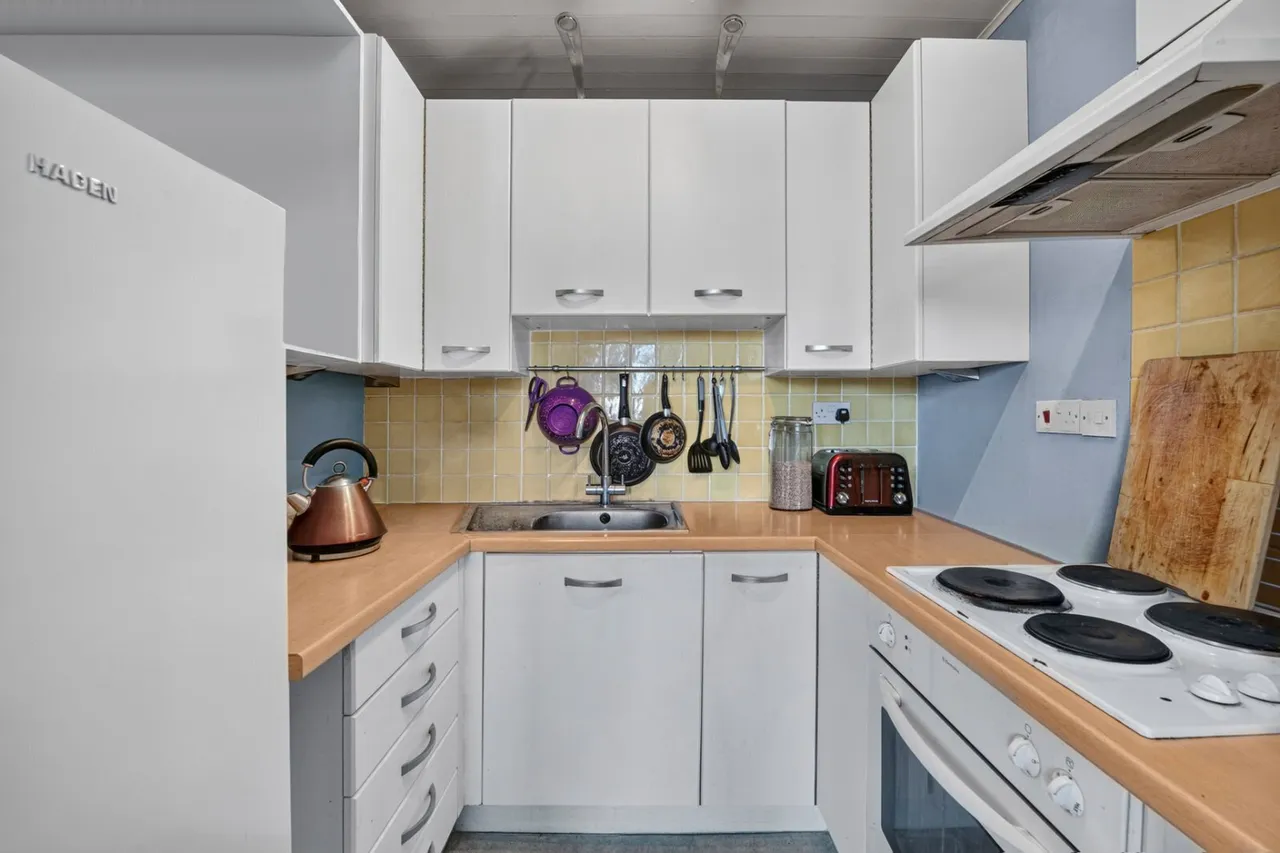 Kew Gardens Road, Richmond, TW9, photo 5