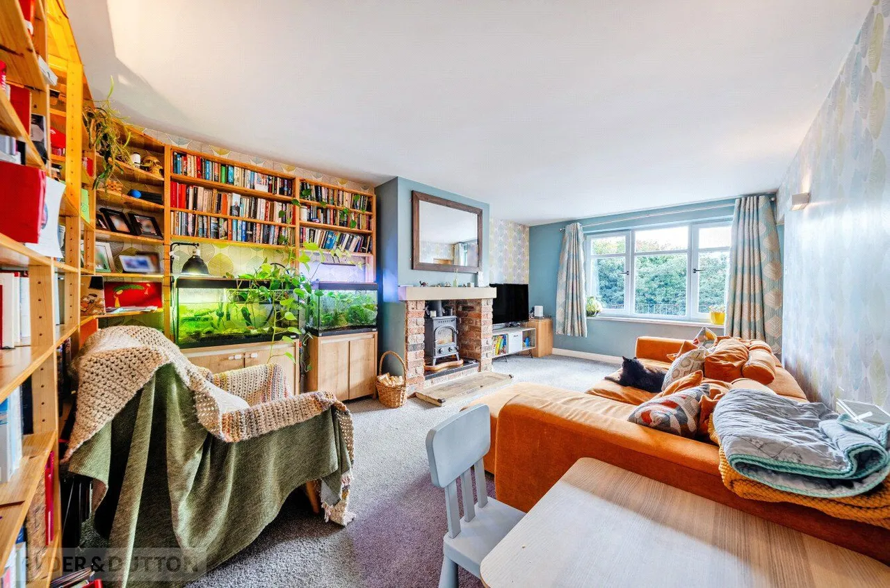 Netheroyd Hill Road, Cowcliffe, HD2, photo 9