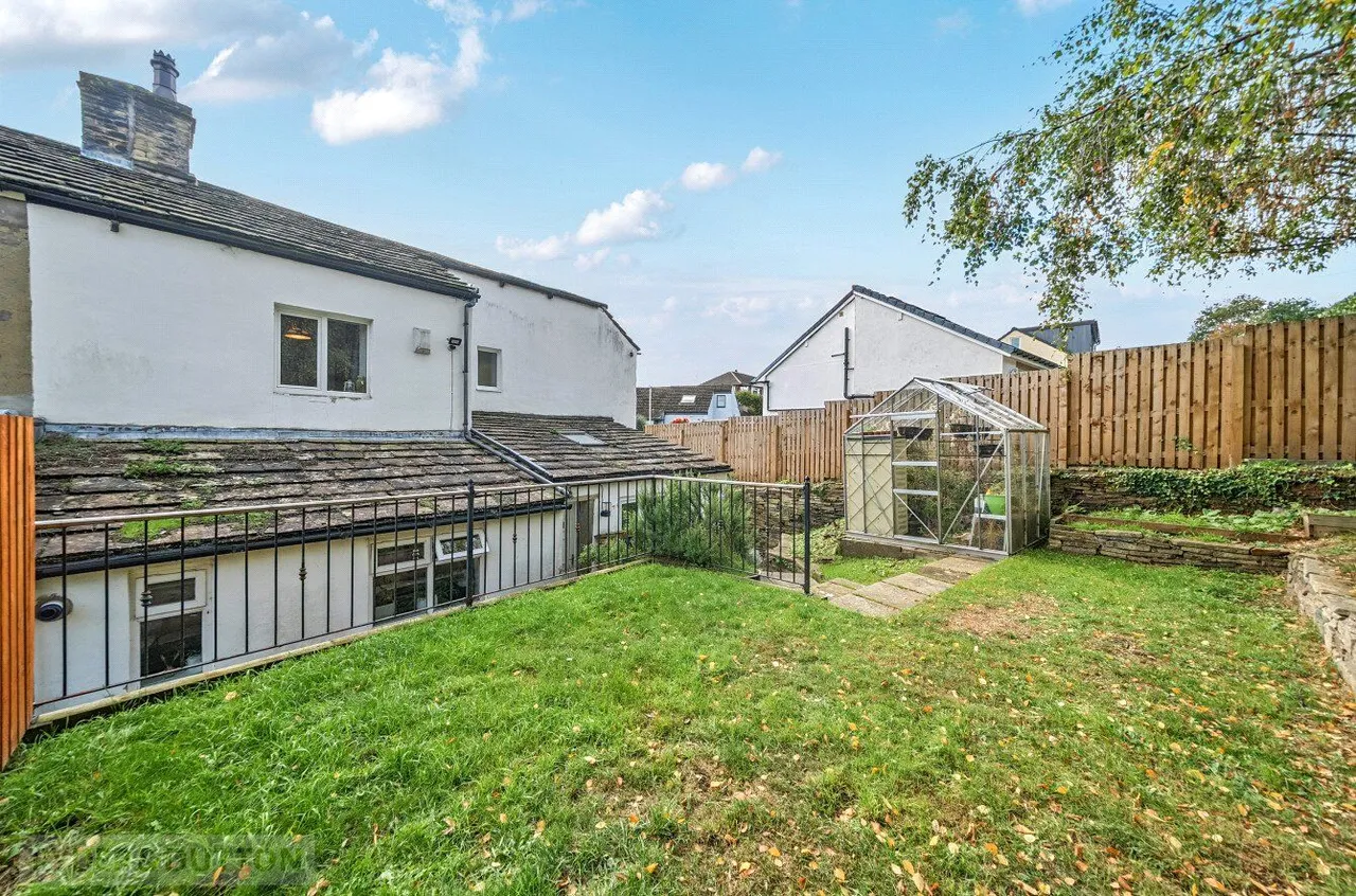 Netheroyd Hill Road, Cowcliffe, HD2, photo 20