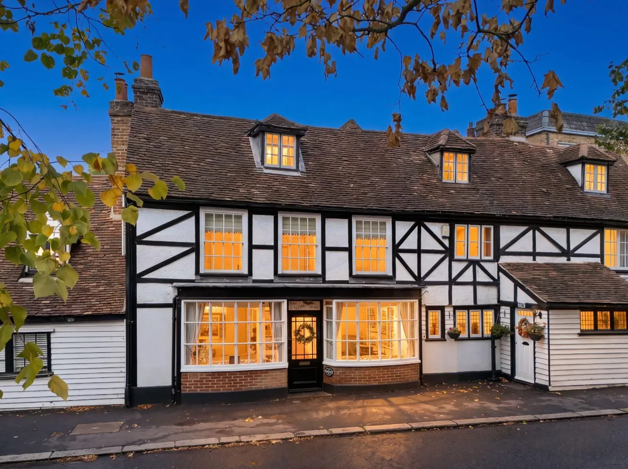 High Road, Chigwell, IG7, photo 35