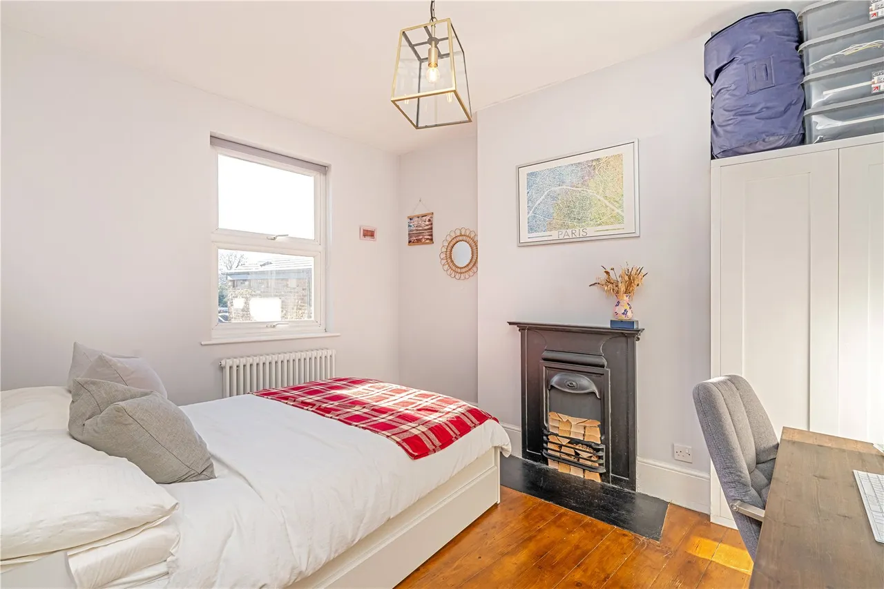 Oldfield Road, Hampton, TW12 2AJ, photo 7