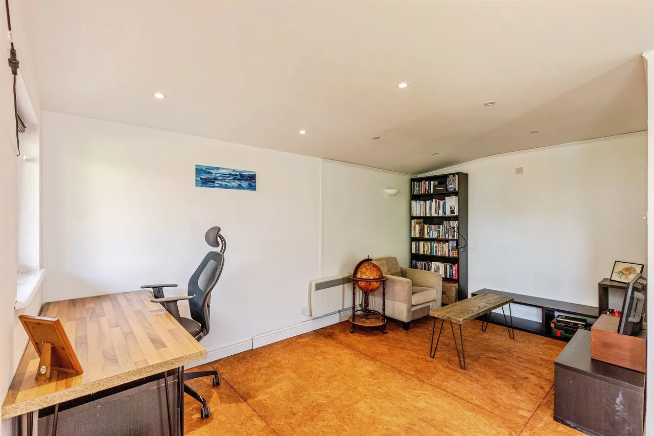Shirehampton Road, Bristol, BS9, photo 12