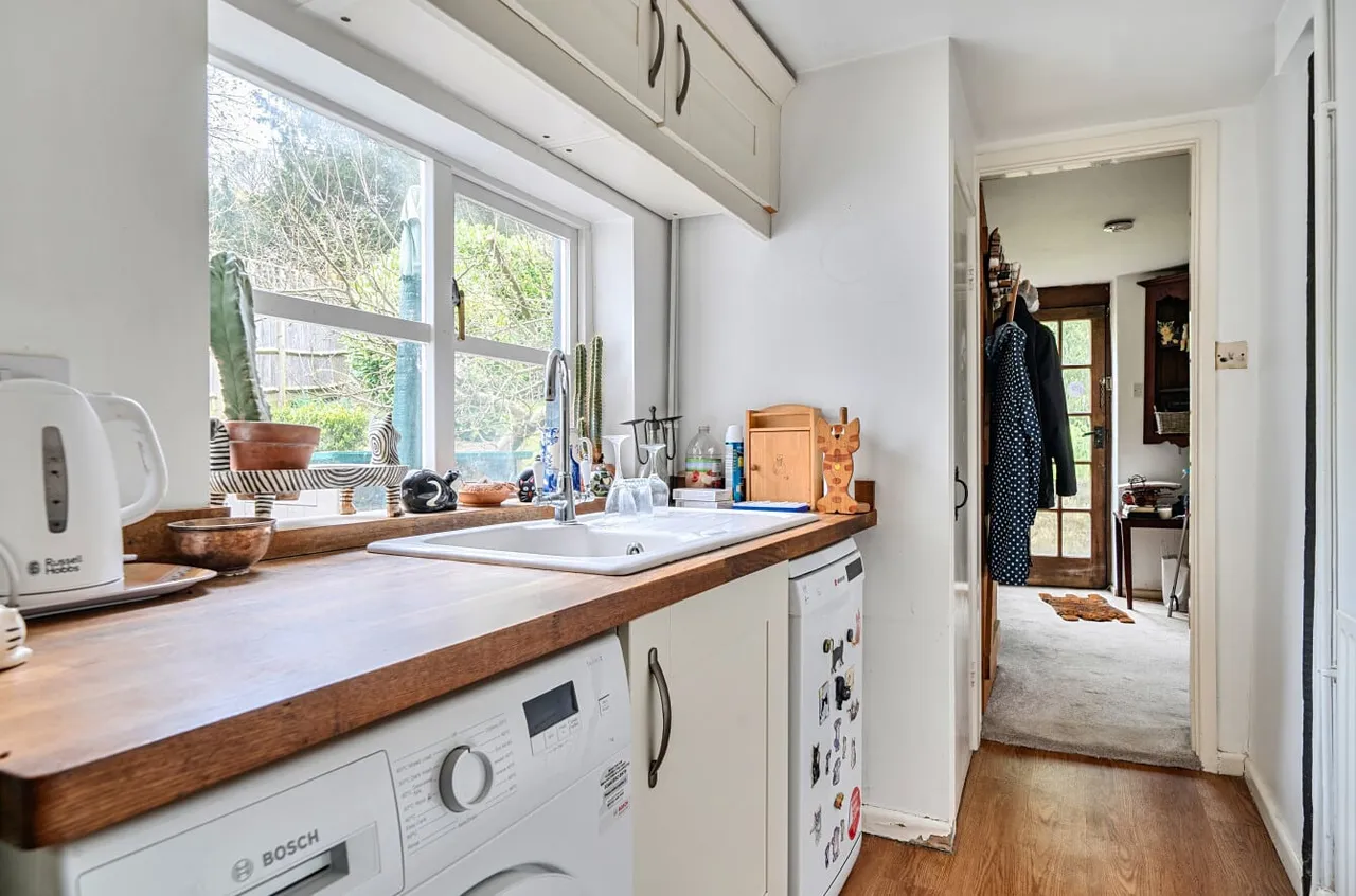 Church Hill, Pulborough, RH20, photo 6