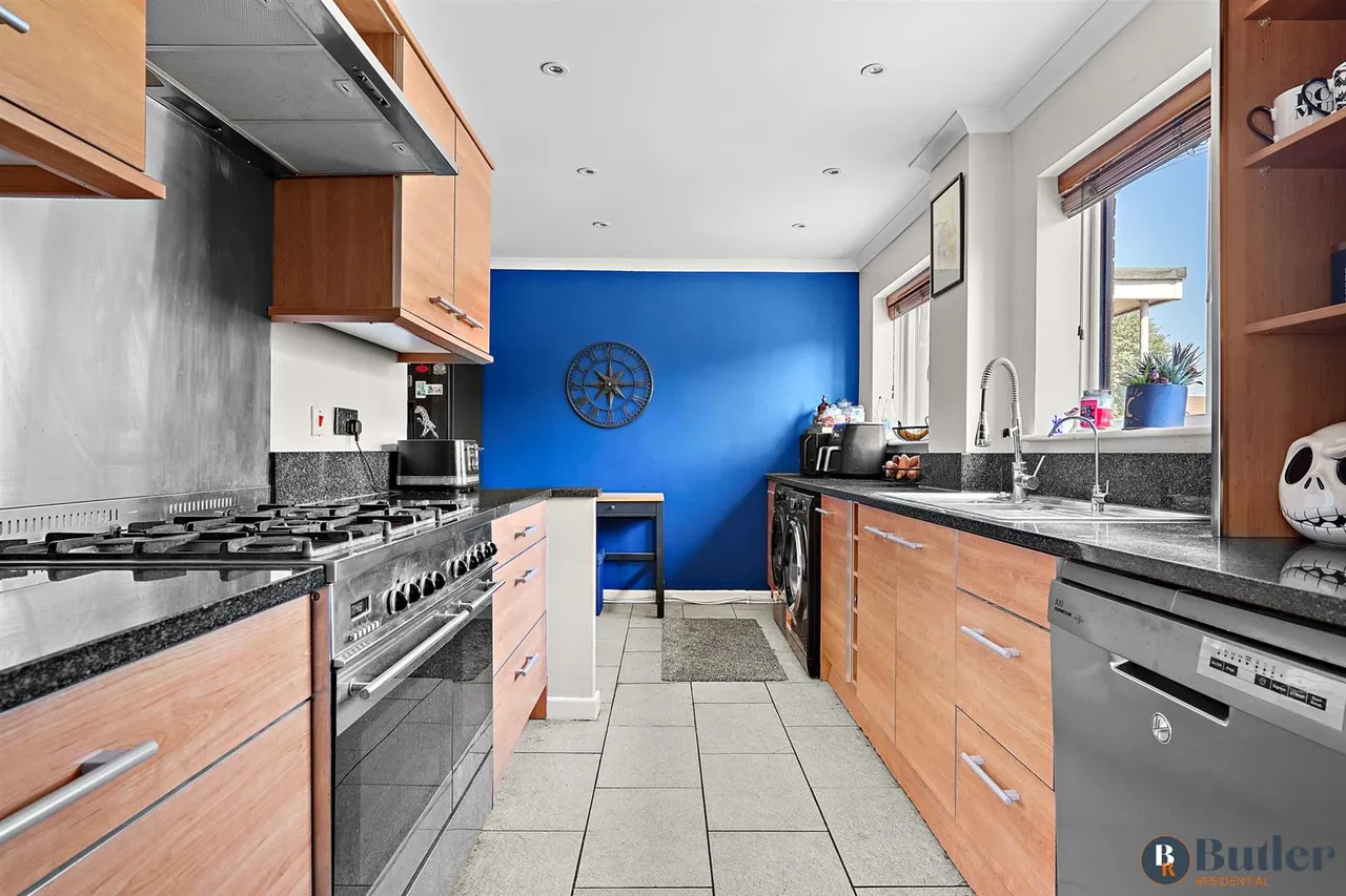 Nightingale Walk, Stevenage, SG2, photo 40