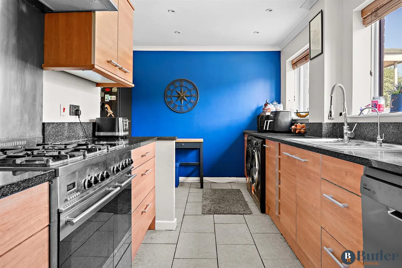 Nightingale Walk, Stevenage, SG2, photo 11