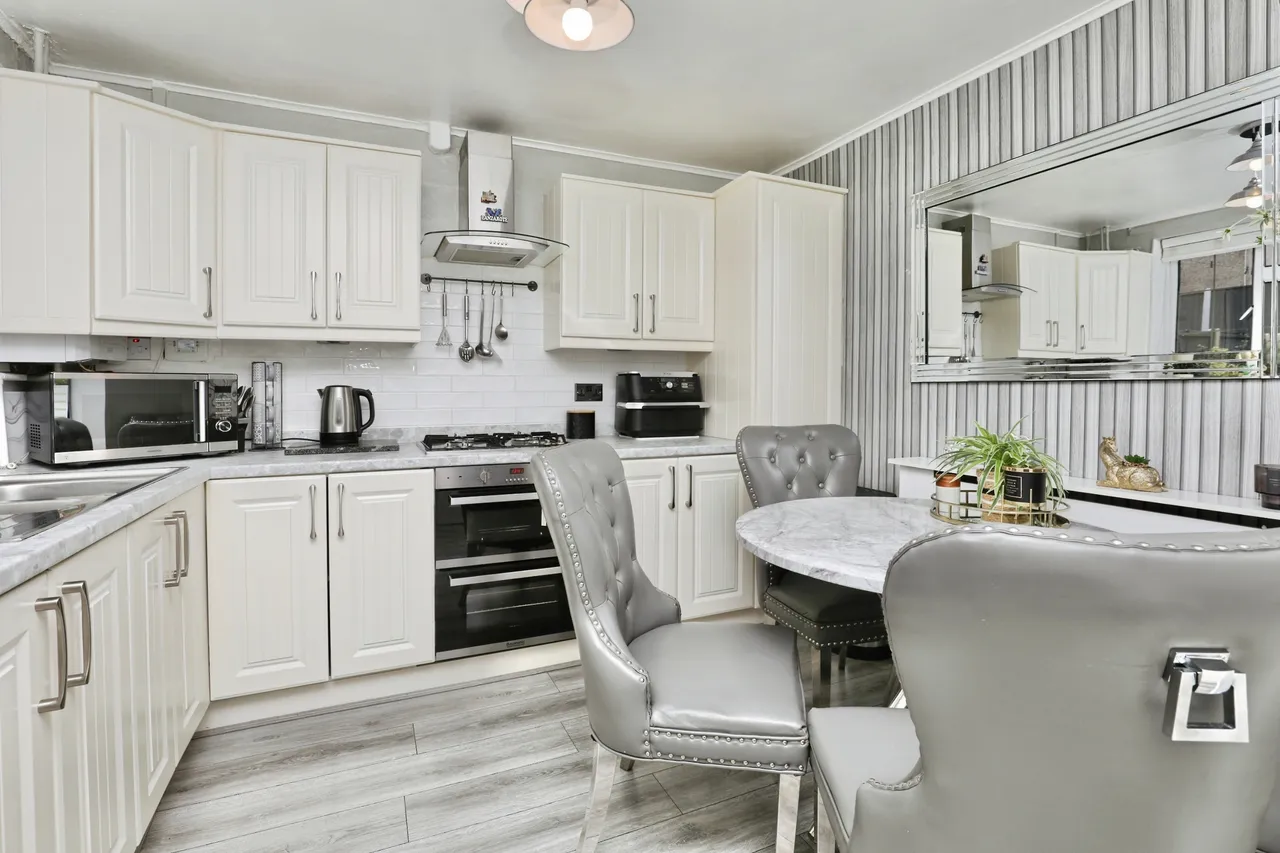 Stonegate Drive, Liverpool, photo 4