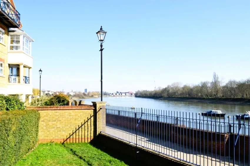 Regency Quay, Chiswick, photo 3