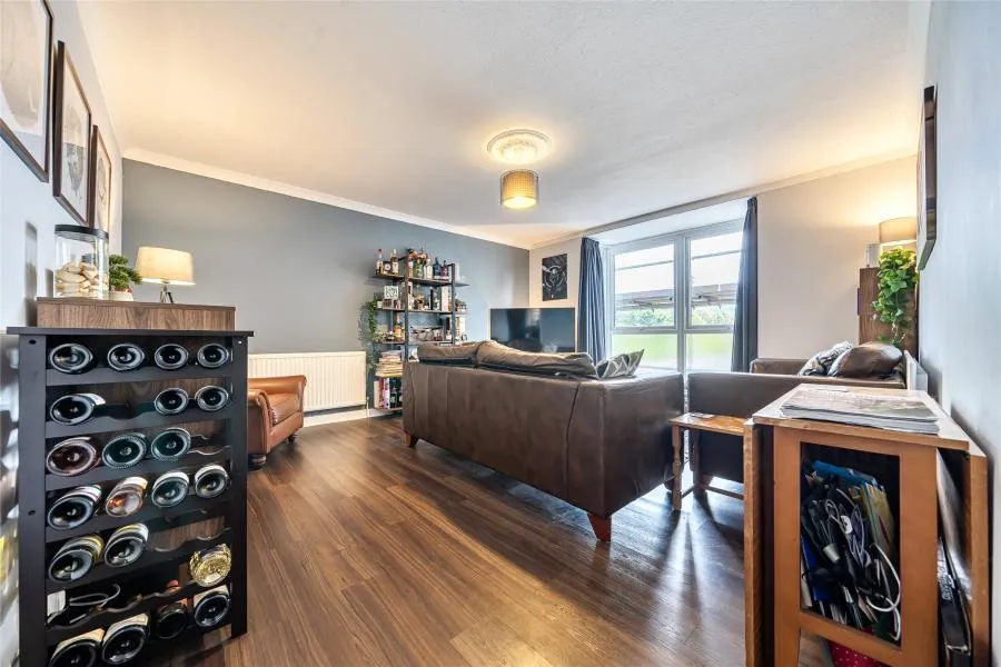 Pittville Circus Road, Cheltenham, GL52, photo 3
