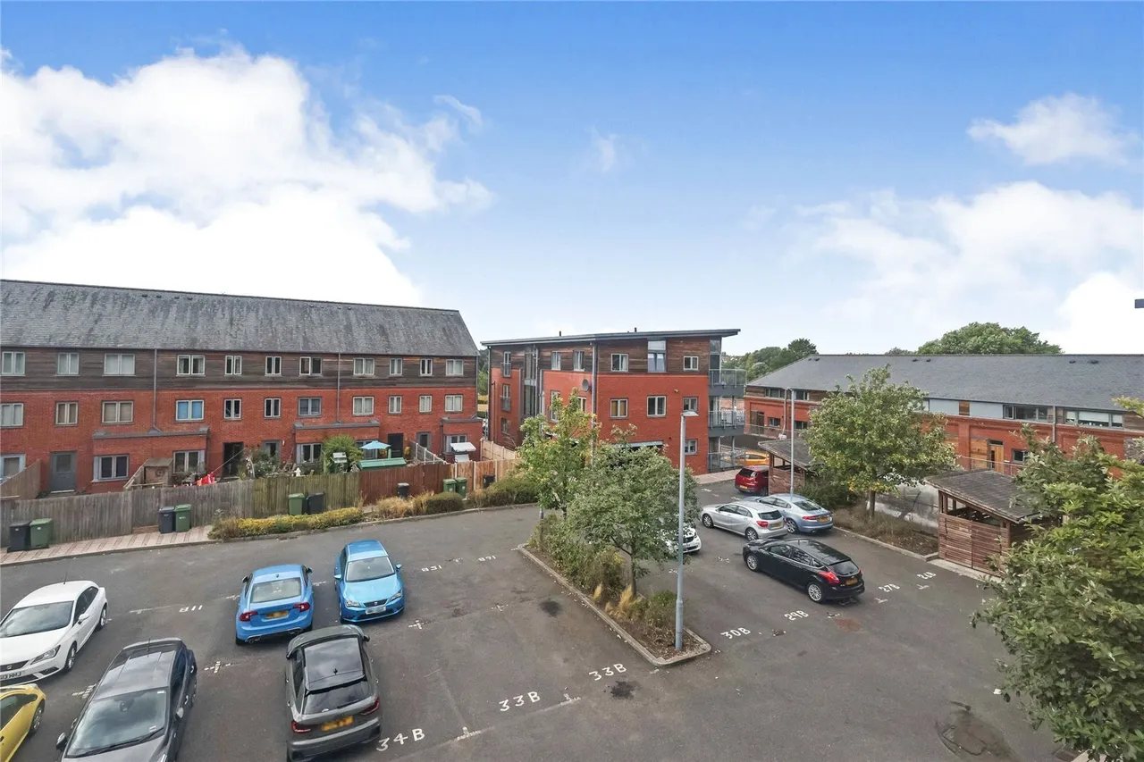 Crossley Road, Worcester, WR5, photo 6