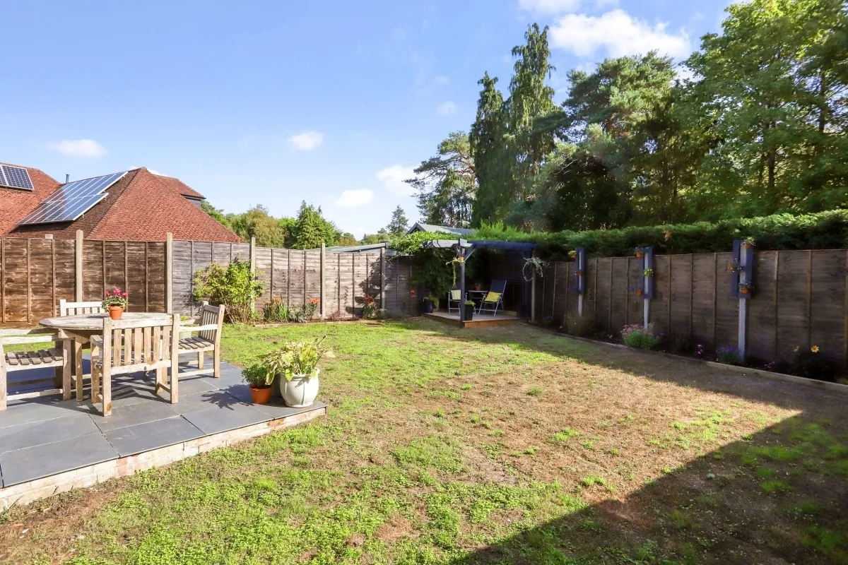 Sandy Lane, Farnham, GU10, photo 18