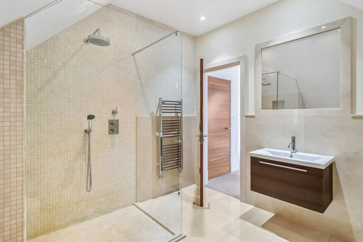 Fairmile Lane, Cobham, KT11, photo 27